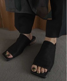 MEDI SHEER SKIN SANDAL