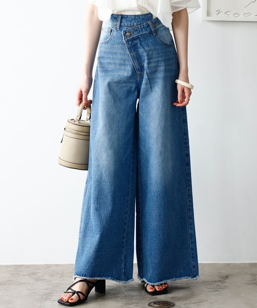 GeeRA（ジーラ）の「ウエストデザインワイドデニムパンツ（デニムパンツ・レディース・グレー/ブルー・MEDIUM/LARGE）」の17枚目の写真