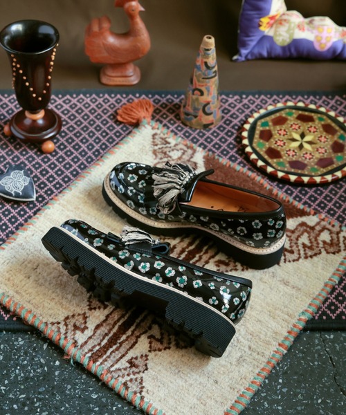 JUCO.（ジュコ）の「ドラマチックローファー　-LADIES & MENS-（ローファー・レディース・ブラック・24.5cm/25.0cm/23.0cm/23.5cm/27.5cm/25.5cm/24.0cm/26.5cm）」の7枚目の写真