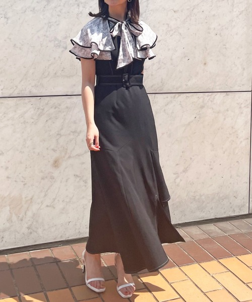 Cheek（チーク）の「イレヘムティアードジャンスカ（ジャンパースカート・レディース・チャコールグレー/ブラック/アイボリー・SMALL/MEDIUM）」の2枚目の写真