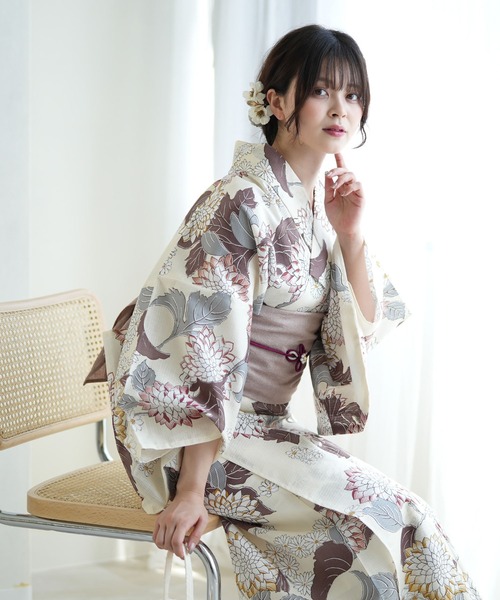 utatane（ウタタネ）の「選べる浴衣3点セット utataneオリジナルデザイン 国内染色（浴衣・レディース・ベージュ系1/ベージュ系2/ベージュ系3/ベージュ系5/ベージュ系6/グリーン系1/ホワイト系1/ホワイト系2/グレー系1/グレー系2/グレー系3/ブラウン系1/ブルー系1/ブルー系3/イエロー系1/イエロー系2/ベージュ系7/ベージュ系4/ブルー系2/ベージュ系8・FREE）」の8枚目の写真