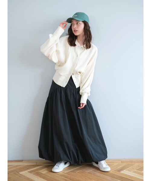 Ungrid(アングリッド)の「バルーンデザインスカート(スカート・レディース・ブラック/ブルー/アイボリー・FREE)」の16枚目の写真