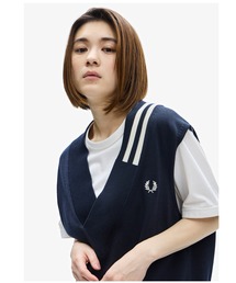 FRED PERRY（フレッドペリー）の「V-Neck Broken Tipped Tank（ベスト