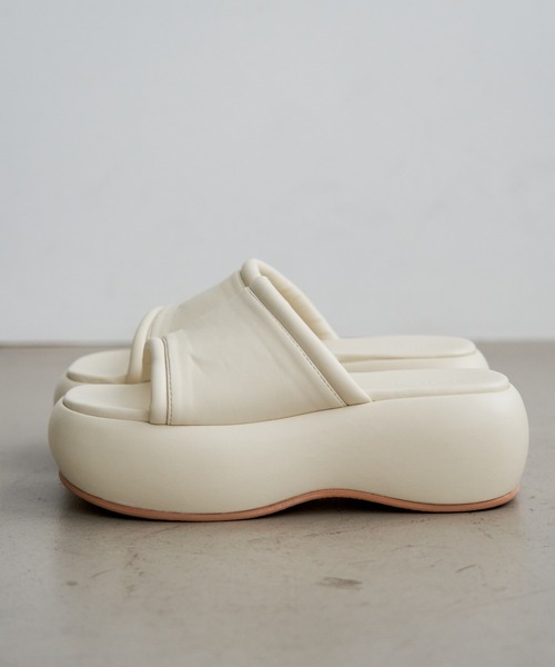 Kastane（カスタネ）の「【新色追加】ボリュームソールシューズ（サンダル・レディース・アイボリー/スカイブルー/ブラック・36/37/38）」の16枚目の写真