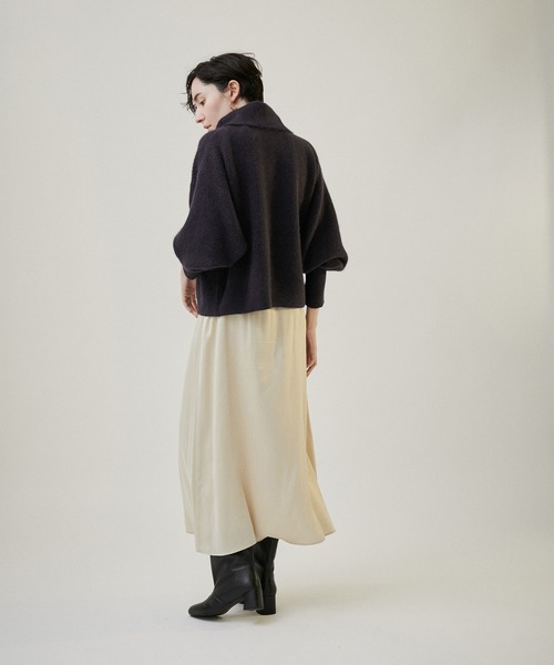 SALON adam et rope'（サロン アダム エ ロペ）の「【雑誌掲載・新色追加】フォックスウールクルーネックニットプルオーバー（ニット/セーター・レディース・イエロー/キナリ/レッド系その他3/ラベンダー/ブラウン系その他2/ホワイト系その他5・FREE）」の16枚目の写真