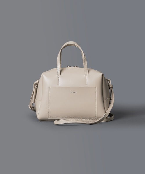 YAHKI(ヤーキ)の「【 YAHKI / ヤーキ 】SOFT W FACE / 2way ショルダーバッグ(ショルダーバッグ・レディース・ブラック/グレー/ベージュ・FREE)」の3枚目の写真