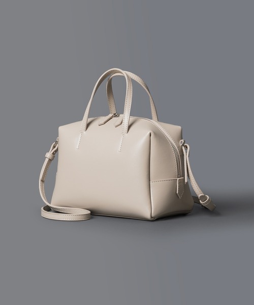 YAHKI(ヤーキ)の「【 YAHKI / ヤーキ 】SOFT W FACE / 2way ショルダーバッグ(ショルダーバッグ・レディース・ブラック/グレー/ベージュ・FREE)」の6枚目の写真