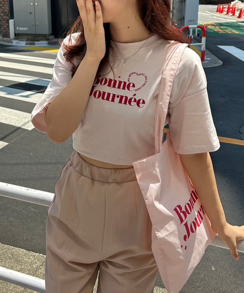 one after another NICE CLAUP(ワンアフターアナザーナイスクラップ)の「オーバーサイズアソートTシャツ(Tシャツ/カットソー・レディース・ラベンダー/ピンク/ベージュ/ブラック・FREE)」の1枚目の写真