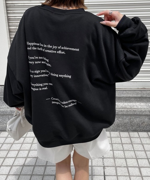 Chillfar(チルファー)の「アソートバックプリントスウェット(スウェット・レディース・ブラック/ホワイト系/アイボリー系2/アイボリー系3/アイボリー系4/アイボリー系/グレー/ネイビー系/グレー系/ネイビー系2/ホワイト/アイボリー系1/ネイビー系1/グリーン/レッド/ピンク/オートミール/ネイビー/ブラック系・FREE)」の5枚目の写真