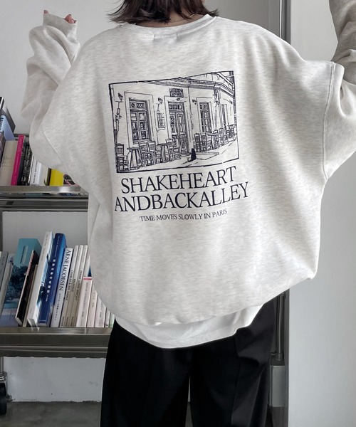 Chillfar(チルファー)の「アソートバックプリントスウェット(スウェット・レディース・ブラック/ホワイト系/アイボリー系2/アイボリー系3/アイボリー系4/アイボリー系/グレー/ネイビー系/グレー系/ネイビー系2/ホワイト/アイボリー系1/ネイビー系1/グリーン/レッド/ピンク/オートミール/ネイビー/ブラック系・FREE)」の8枚目の写真