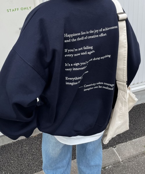 Chillfar(チルファー)の「アソートバックプリントスウェット(スウェット・レディース・ブラック/ホワイト系/アイボリー系2/アイボリー系3/アイボリー系4/アイボリー系/グレー/ネイビー系/グレー系/ネイビー系2/ホワイト/アイボリー系1/ネイビー系1/グリーン/レッド/ピンク/オートミール/ネイビー/ブラック系・FREE)」の17枚目の写真