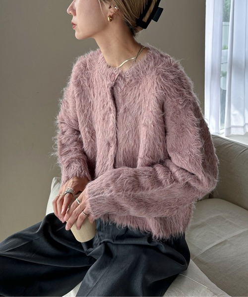 feepur（フェピュール）の「【ハンドウォッシャブル】ウール混シャギーショートカーディガン（カーディガン/ボレロ・レディース・グレー/ブルー/ブラック/オフホワイト/ピンクベージュ・MEDIUM）」の7枚目の写真