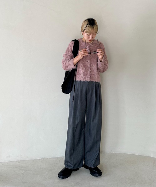 feepur（フェピュール）の「【ハンドウォッシャブル】ウール混シャギーショートカーディガン（カーディガン/ボレロ・レディース・グレー/ブルー/ブラック/オフホワイト/ピンクベージュ・MEDIUM）」の11枚目の写真