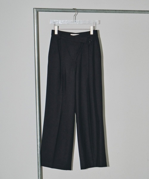 TODAYFUL【未使用に近い】Asymmetry Twill Trousers TODAYFUL トゥデイフル Asymmetry Twill Trousers｜BORN FREE