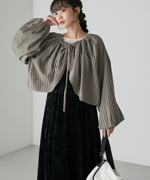 forksy.(フォルクシー)の「【forksy.】ピーチストライプ前後2wayボレロブラウス(シャツ/ブラウス・レディース・オリーブ/ベージュ・FREE)」の4枚目の写真