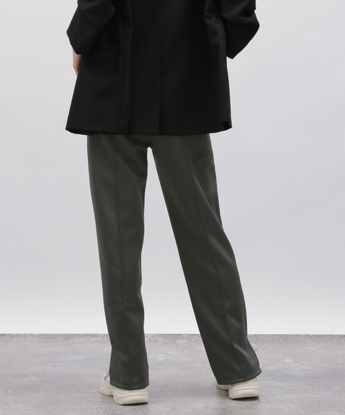 LAKOLE（ラコレ）の「トラックパンツ / 977492（その他パンツ・レディース・グレー/ネイビー・SMALL/MEDIUM）」の7枚目の写真