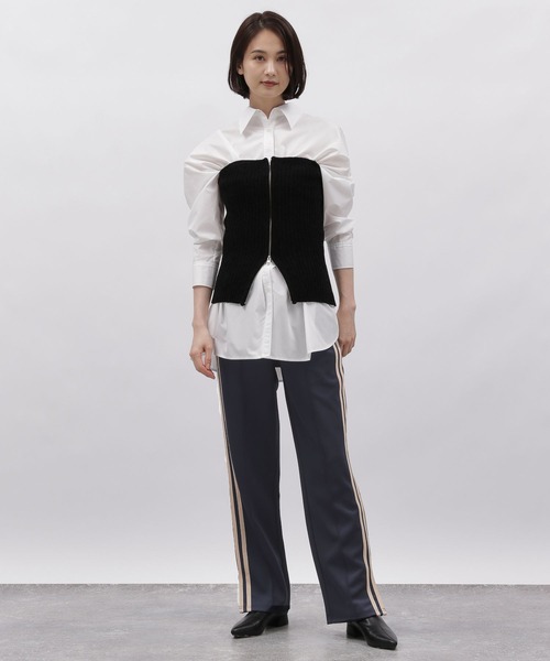 LAKOLE（ラコレ）の「トラックパンツ / 977492（その他パンツ・レディース・グレー/ネイビー・SMALL/MEDIUM）」の8枚目の写真