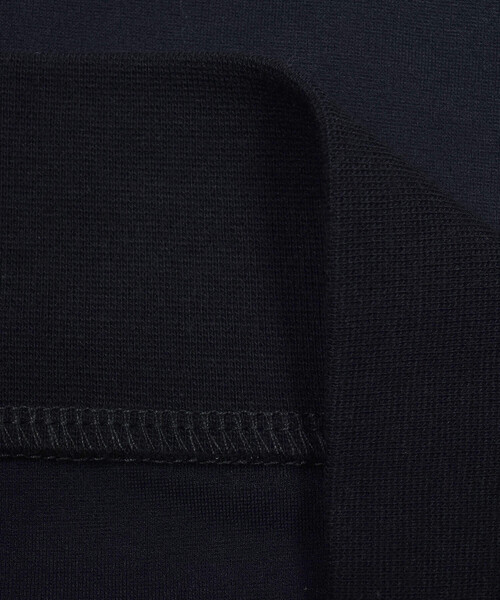 BeBe(ベベ)の「ポンチチェックパッチロゴトレーナー(90~150cm)(スウェット・キッズ・オフホワイト/ブラック・130cm/100cm/150cm/140cm/110cm/120cm/90cm)」の21枚目の写真