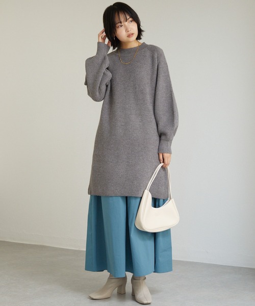LAVEANGE（ラビアンジェ）の「畦編みニットチュニック（チュニック・レディース・ブラック/グレー/ベージュ・M/3L/LL）」の17枚目の写真