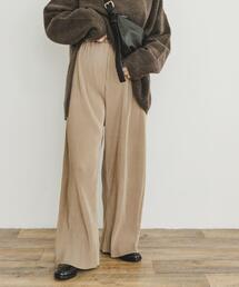 プリーツシャーリングパンツ