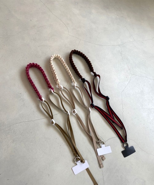 marjour（マージュール）の「PARACORD MOBILE PHONE STRAP（スマホグッズ・レディース・ピンク/ブラウン/オフホワイト・FREE）」の5枚目の写真