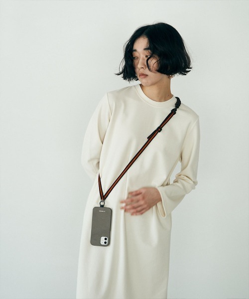 marjour（マージュール）の「PARACORD MOBILE PHONE STRAP（スマホグッズ・レディース・ピンク/ブラウン/オフホワイト・FREE）」の6枚目の写真