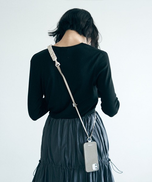 marjour（マージュール）の「PARACORD MOBILE PHONE STRAP（スマホグッズ・レディース・ピンク/ブラウン/オフホワイト・FREE）」の11枚目の写真