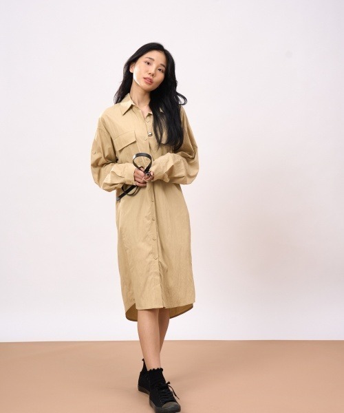 ROCOCO(ロココ)の「ベルト付きサラサラワンピース(シャツ/ブラウス・レディース・ブラウン/レッド/イエロー・M~L)」の6枚目の写真