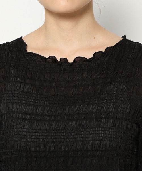 LOWRYS FARM（ローリーズファーム）の「シャーリングプルオーバーＬＳ  991515（Tシャツ/カットソー・レディース・ブラック/ベージュ/アイボリー/カーキ/イエロー/ブルー・FREE）」の20枚目の写真