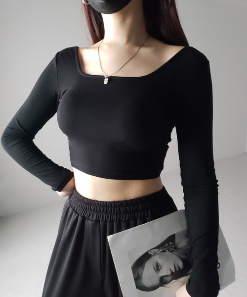 me+em select(ミームセレクト)の「【 カップ付き 】ショート丈スクエアネックタイトカットソートップス(Tシャツ/カットソー・レディース・グレー/ブラック/ホワイト・FREE)」の7枚目の写真