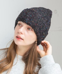 ブークレリブ編みニット