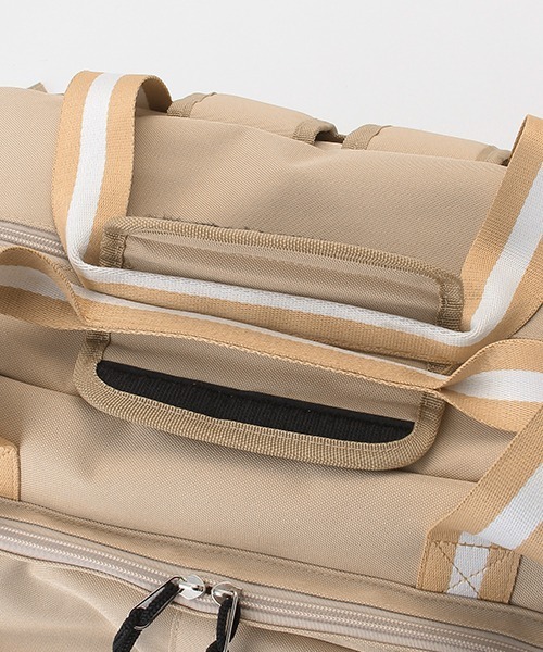 LOVETOXIC（ラブトキシック）の「【容量42L】3wayボストンバッグ（バックパック/リュック・キッズ・ベージュ/ブラック・FREE）」の11枚目の写真