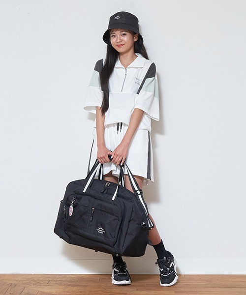 LOVETOXIC（ラブトキシック）の「【容量42L】3wayボストンバッグ（バックパック/リュック・キッズ・ベージュ/ブラック・FREE）」の8枚目の写真