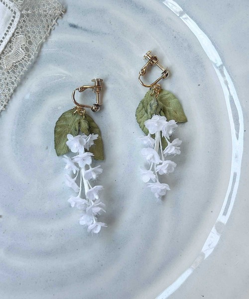 m.soeur（エムスール）の「ヤマゴボウとリーフのイヤリング（イヤリング・レディース・グリーン・FREE）」の9枚目の写真