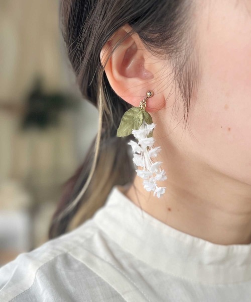 m.soeur（エムスール）の「ヤマゴボウとリーフのイヤリング（イヤリング・レディース・グリーン・FREE）」の8枚目の写真