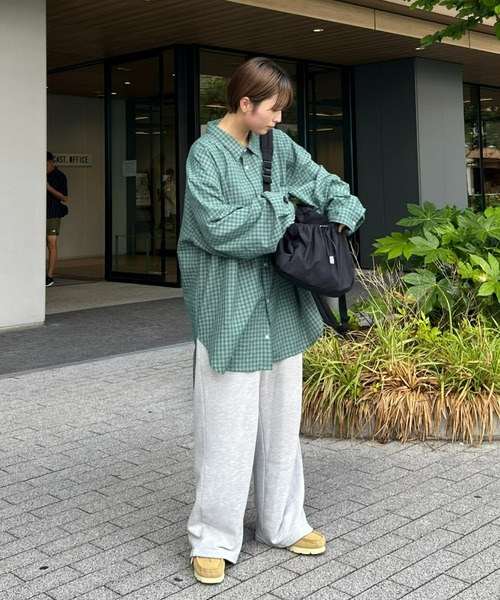 CIAOPANIC TYPY(チャオパニックティピー)の「ルーズシルエットチェックシャツ(シャツ/ブラウス・メンズ・ブラック/ベージュ/ネイビー/ブラウン/ブルー/グリーン/レッド/オフホワイト/ライム/サックスブルー/グレー/モカ/マスタード・SMALL/MEDIUM/LARGE/X-LARGE)」の22枚目の写真