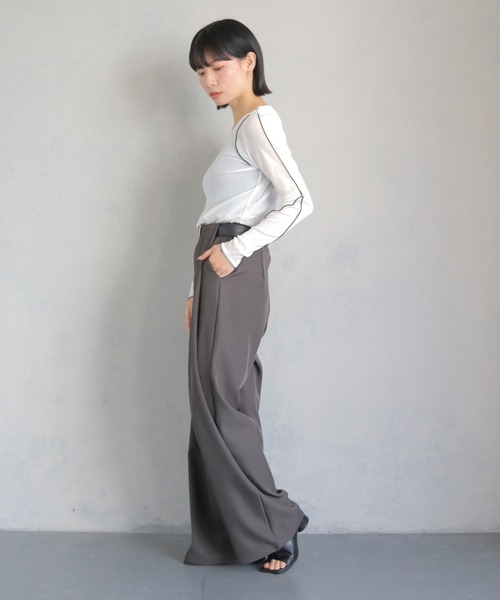 cheriella（シェリエラ）の「【cheriella】WEB限定ラインメロートップス WEB LIMITED LINE MERROW TOPS（Tシャツ/カットソー・レディース・ブラック/チャコールグレー/グレー/オフホワイト・M）」の13枚目の写真