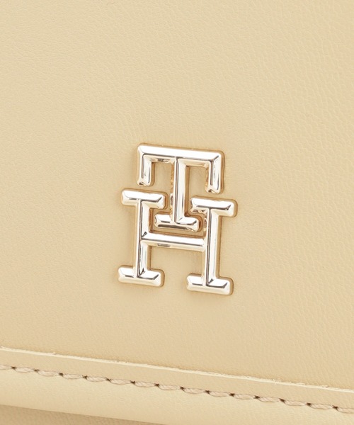 TOMMY HILFIGER（トミーヒルフィガー）の「モノタイプショルダーバッグ
