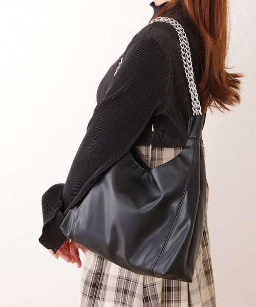 Lace Ladies(レースレディース)の「チェーン ストラップ ショルダー バッグ(ショルダーバッグ・レディース・ブラック/アイボリー・FREE)」の11枚目の写真