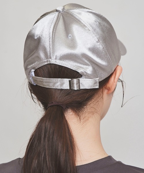 31 Sons de mode（トランテアン　ソン　ドゥ　モード）の「サテンキャップ（キャップ・レディース・ピンク/シルバー/ブラック・フリー）」の9枚目の写真