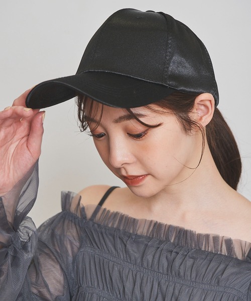 31 Sons de mode（トランテアン　ソン　ドゥ　モード）の「サテンキャップ（キャップ・レディース・ピンク/シルバー/ブラック・フリー）」の4枚目の写真