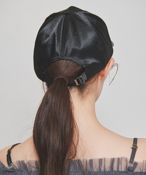 31 Sons de mode（トランテアン　ソン　ドゥ　モード）の「サテンキャップ（キャップ・レディース・ピンク/シルバー/ブラック・フリー）」の6枚目の写真