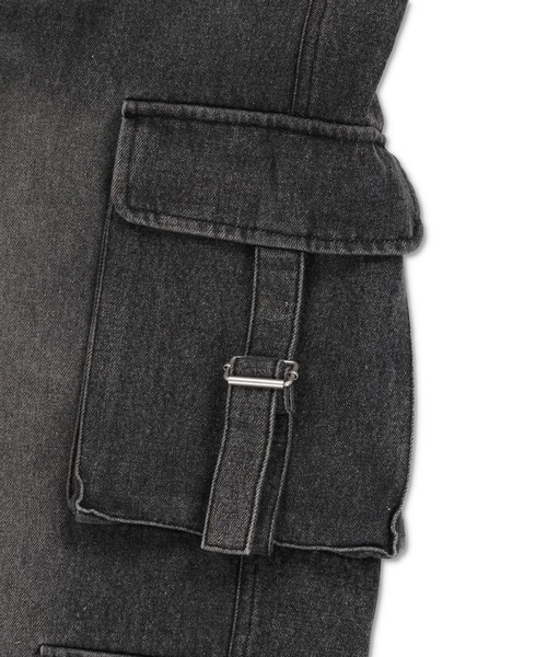 SPINNS（スピンズ）の「【2サイズ展開・ユニセックス】ダイドデニムカーゴパンツ（デニムパンツ・メンズ・ブラック/ブルー・M/L）」の5枚目の写真