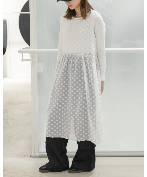 3.3 Field Trip （3.3フィールドトリップ）の「3.3 Field Trip／フラワーメッシュワンピース　2118441（ワンピース・レディース・ブラック/アイボリー・FREE）」の2枚目の写真