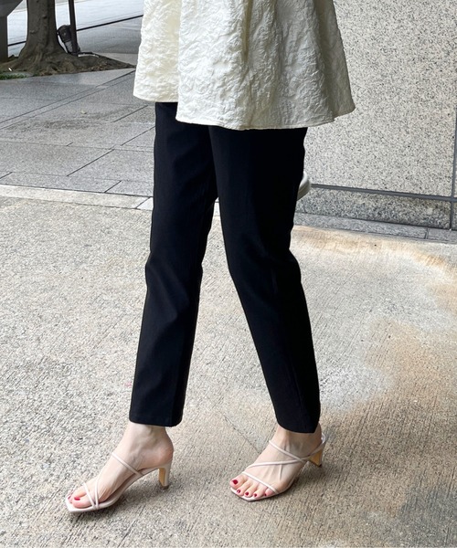 Meli rich（メリーリッチ）の「ストレッチらくちんテーパードパンツ（その他パンツ・レディース・キャメル/ブラック/オフホワイト/ブルー・FREE）」の6枚目の写真