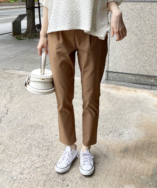 Meli rich（メリーリッチ）の「ストレッチらくちんテーパードパンツ（その他パンツ・レディース・キャメル/ブラック/オフホワイト/ブルー・FREE）」の10枚目の写真