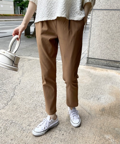 Meli rich（メリーリッチ）の「ストレッチらくちんテーパードパンツ（その他パンツ・レディース・キャメル/ブラック/オフホワイト/ブルー・FREE）」の12枚目の写真