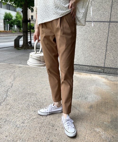 Meli rich（メリーリッチ）の「ストレッチらくちんテーパードパンツ（その他パンツ・レディース・キャメル/ブラック/オフホワイト/ブルー・FREE）」の17枚目の写真