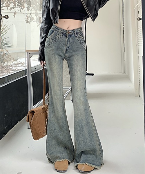 SpRay(スプレイ)の「裾フリンジストレッチデニムフレアパンツ(デニムパンツ・レディース・ブルー・SMALL/MEDIUM/LARGE)」の10枚目の写真