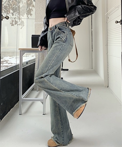 SpRay(スプレイ)の「裾フリンジストレッチデニムフレアパンツ(デニムパンツ・レディース・ブルー・SMALL/MEDIUM/LARGE)」の9枚目の写真